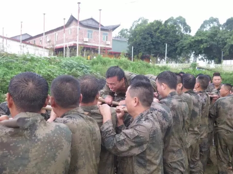 1535630974996531.jpg 一(yī)行團隊活動.jpg